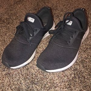 New Balance -Fuel Core Energize Size 7.5
